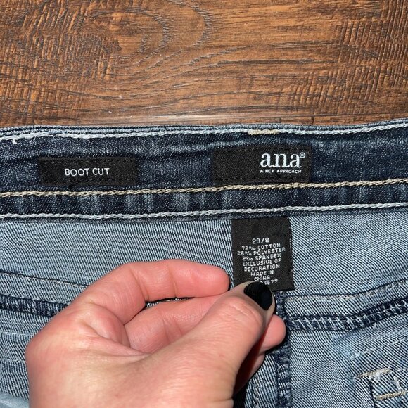 A.n.a Mid Rise Bootcut Jeans - Picture 4 of 5